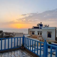 4 bed boutique riad, 4 floors all to yourself, Atlantic Ocean terrace