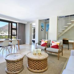 Family Condo in Cape Town with Table Mountain view