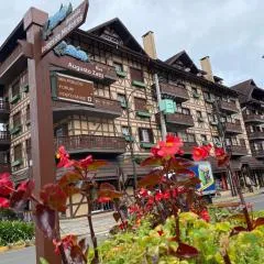 BELÍSSIMO apt ALTO DA SERRA no centro de Gramado