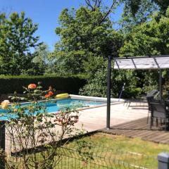 Gîte de charme en Dordogne avec Piscine et jardin