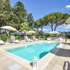 Amazing Home In Chiaramonte Gulfi With Private Swimming Pool, Can Be Inside Or Outside