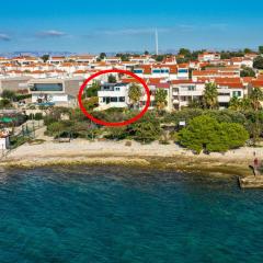 Apartments by the sea Petrcane, Zadar - 3275