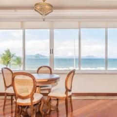 Enorme 3 quartos frente mar para 8 pessoas