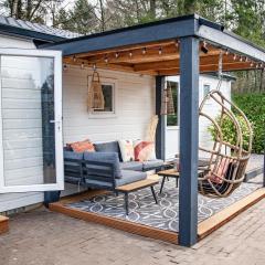 StayatSas Tiny House Sam in de bossen op de Veluwe!