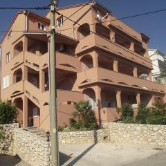 Apartments with swimming pool Novi Vinodolski - 5479