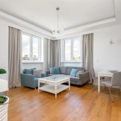 ECRU Spacious Premium Apartment with City View in Warsaw WWA4