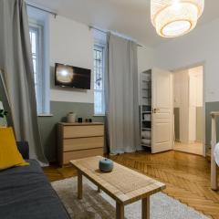 Studio Next To Opera House A26