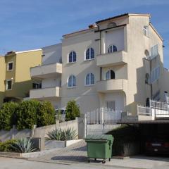 Apartments with a parking space Vrsar, Porec - 7129