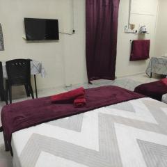 CiTY Roomstay Budget Midtown Kuala Terengganu 2queen beds
