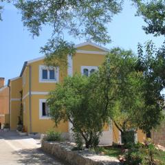 Family friendly apartments with a swimming pool Sali, Dugi otok - 8083