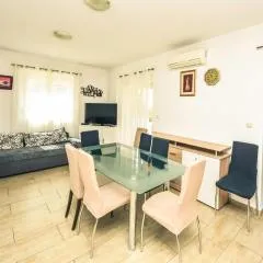 Holiday Home Anđela by Interhome