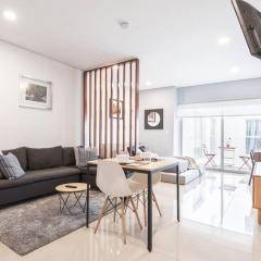 Chic loft! 150 BPS fiber optic internet