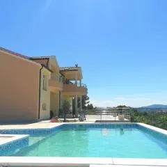 Villa Scolopax rusticola Skradin with heated pool