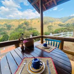 Chale Vista Bela - Gonçalves c/ vista p/ Montanhas