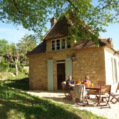 Cozy Cottage in Aquitaine with Private Swimming Pool