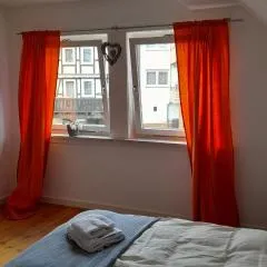 Gemütliche Ferienwohnung im Fachwerkhaus, 1 Schlafzimmer, Balkon, Parkplatz -1