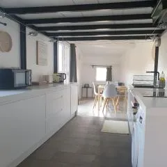 Duplex sur les étangs de Peyriac de Mer