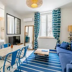 Le Grand Studio Bleu 29M2, 120m Vieux-Port , Clim ,Wifi, Accès autonome avec code