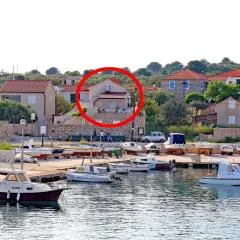Apartments by the sea Drvenik Mali (Drvenik) - 15535