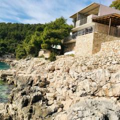Secluded fisherman's cottage Cove Lucica, Hvar - 15546