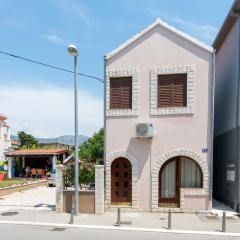 Apartments by the sea Kastel Stari, Kastela - 15894