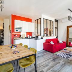 T2 Chic, Vue Vieux-Port et Notre Dame, Atypique, Calme, Clim, 48M2, Accès autonome avec code