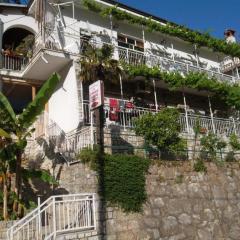 Apartments with a parking space Moscenicka Draga, Opatija - 16123