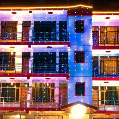 Him Taj by StayApart