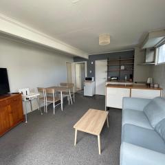 Private 2 bedrooms suite with free parking