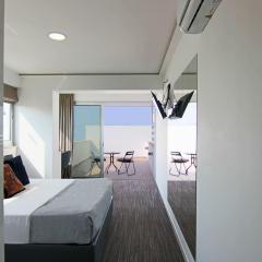 Phaedrus Living: Luxury Suite Nicosia 503