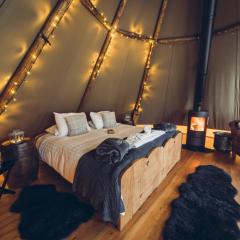Scaldersitch Farm Boutique Camping Tipi with private wood fired hot tub