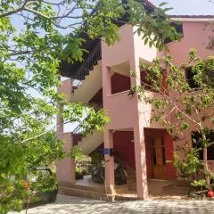 Apartments with a parking space Vinisce, Trogir - 17062