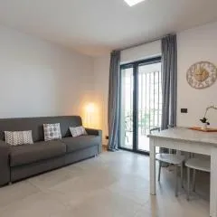 JOIVY Calm Flat with Balcony
