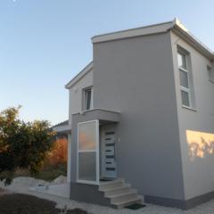 Apartments with a parking space Opuzen, Neretva Delta - Usce Neretve - 18070