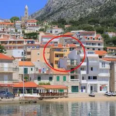Apartments by the sea Igrane, Makarska - 18405