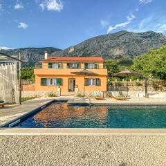 Stunning Home In Vrgorac With Outdoor Swimming Pool, Wifi And 3 Bedrooms