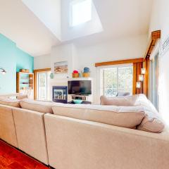 Sea Colony - 56053 Pinewood Dr