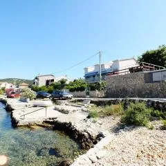 Apartments by the sea Vinisce, Trogir - 19014