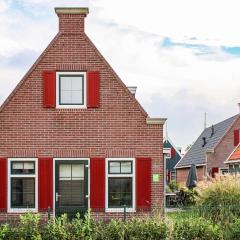 Awesome Home In West-graftdijk With Kitchen