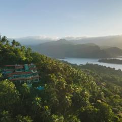 The Albatross, Kandy