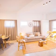 Tremendous 2-Bedroom Serviced Apartment - 79 m2