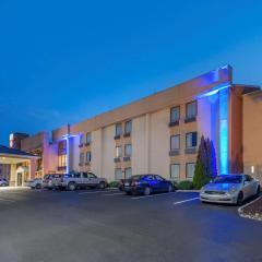 베스트 웨스턴 플러스 포코노스(BEST WESTERN PLUS Poconos)