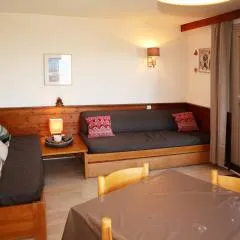 Appartement 2 pièces, 4/5 pers, accès pistes, parking, WiFi, animaux admis - FR-1-322-488