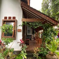 Homestay Candi Pawon Fahrurohman Syariah