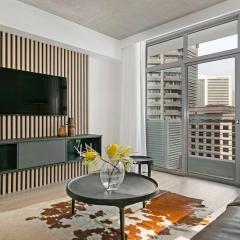 Icon Luxury 1003 APT by HMH