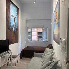 Golondrinas de Malaga "Apartamentos con mucho Arte" y terraza solarium en coliving