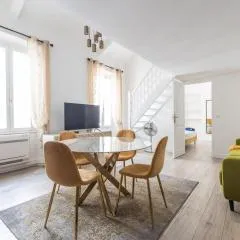 LB Vacation Rentals I Beautiful City Center & Renovated Duplex Minutes from Beaches & Palais