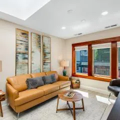 Port Angeles City View Loft