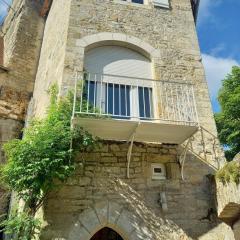 Maison du XVème au cœur du village médiéval