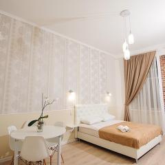 Luxury Apartment near Rynok Square